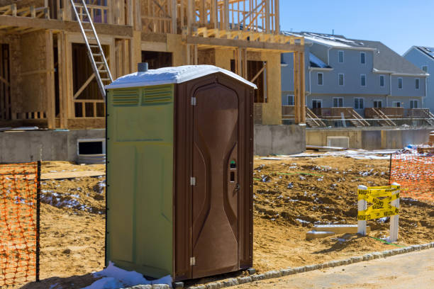 Best Best portable toilet rental  in Sharonville, OH