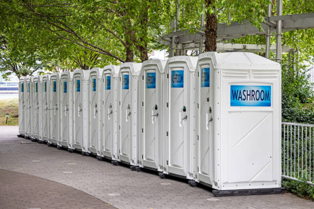 Best Affordable porta potty rental  in Sharonville, OH